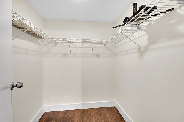 8415 Forest Hills Dr 305, Coral Springs, FL 33065