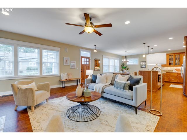 4188 Sw 100TH Ter, Beaverton, OR 97005