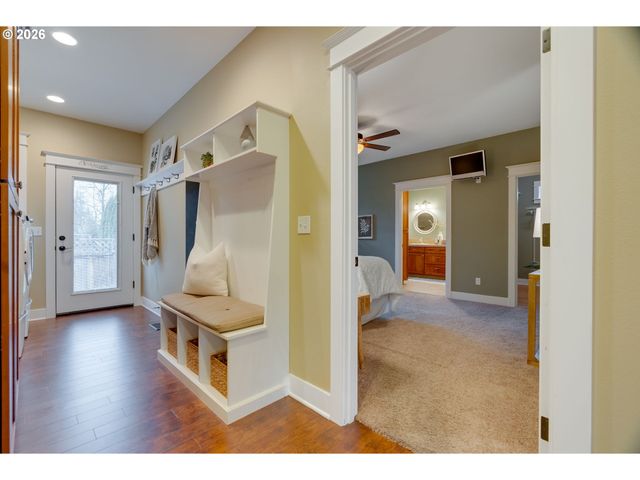 4188 Sw 100TH Ter, Beaverton, OR 97005