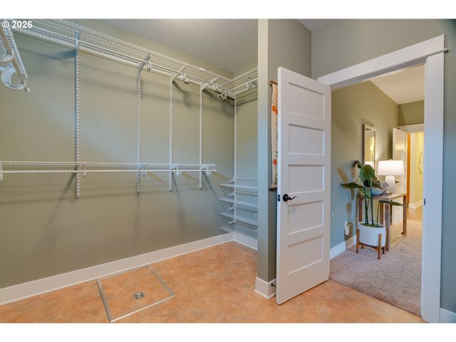 4188 Sw 100TH Ter, Beaverton, OR 97005