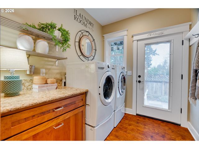 4188 Sw 100TH Ter, Beaverton, OR 97005