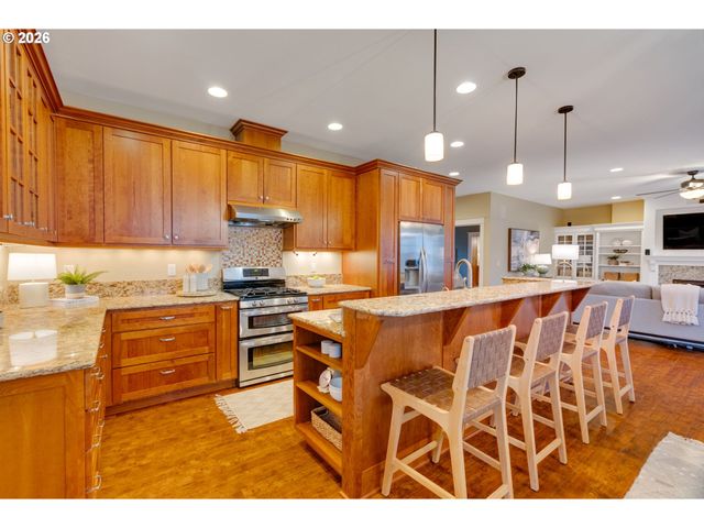 4188 Sw 100TH Ter, Beaverton, OR 97005