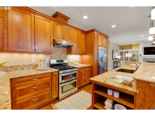 4188 Sw 100TH Ter, Beaverton, OR 97005