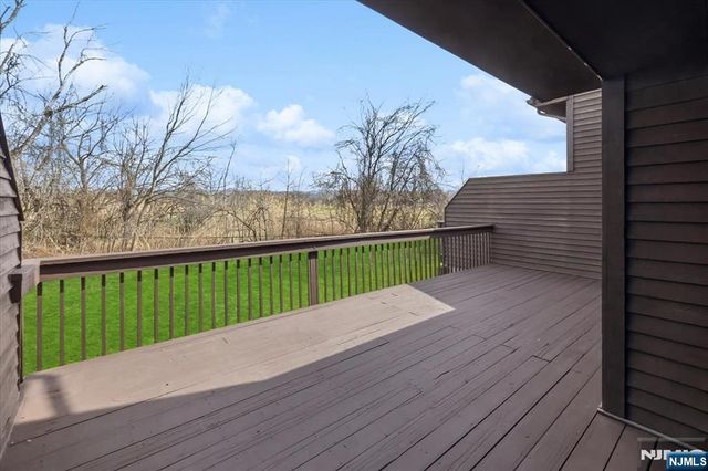 370 French Court, Teaneck, NJ 07666