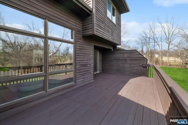 370 French Court, Teaneck, NJ 07666