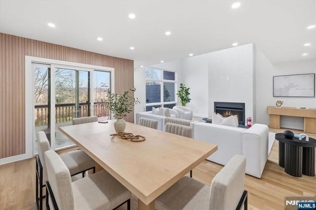 370 French Court, Teaneck, NJ 07666