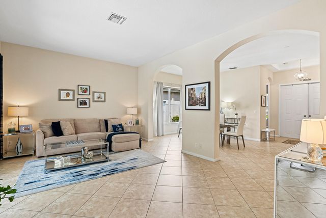 127 PALM BEACH PLANTATION Boulevard, West Palm Beach, FL 33411
