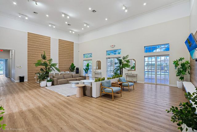127 PALM BEACH PLANTATION Boulevard, West Palm Beach, FL 33411