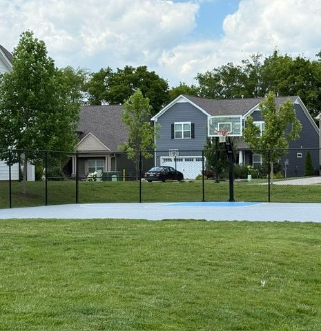 5051 Bridgemore Blvd, Murfreesboro, TN 37129