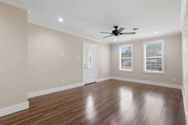 1419 Roper Street, Houston, TX 77034