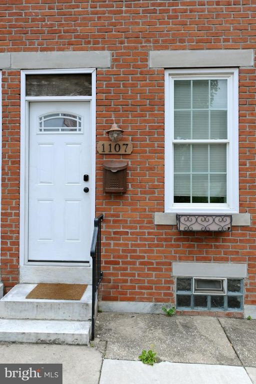 1107 N LEE ST, Philadelphia, PA 19123