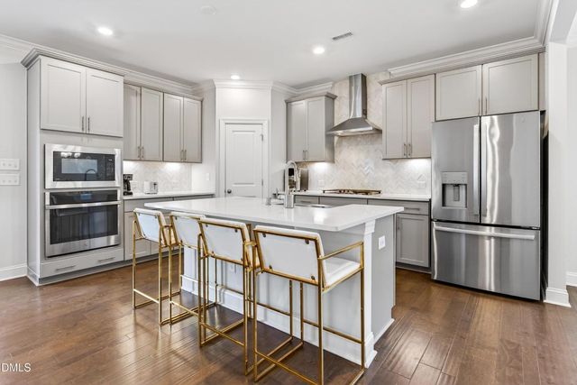 318 Ber Creek Drive, Fuquay Varina, NC 27526