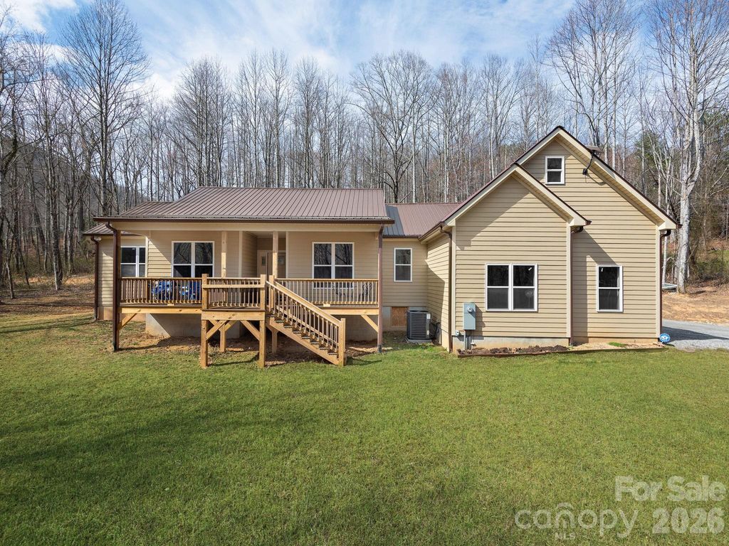 1230 Terrys Gap Road, Hendersonville, NC 28792