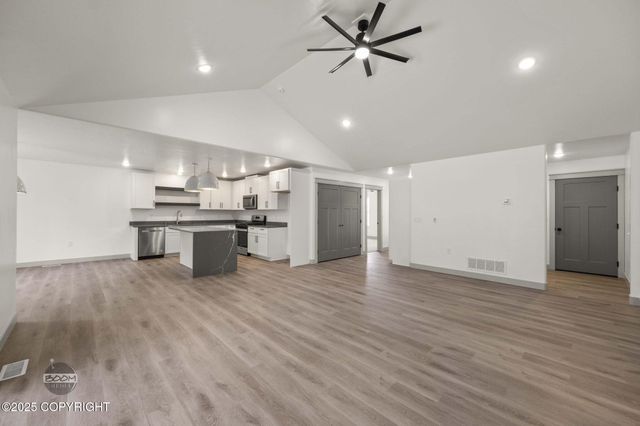 L1 B7 N Paw Street, Wasilla, AK 99654