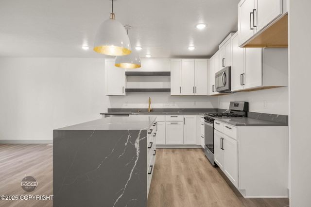 L1 B7 N Paw Street, Wasilla, AK 99654