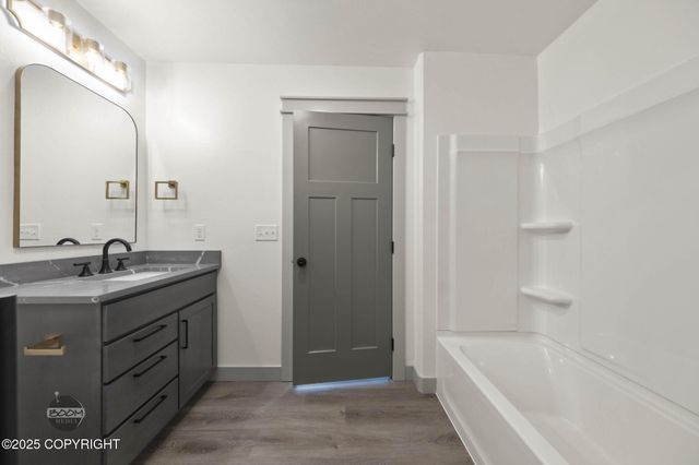 L1 B7 N Paw Street, Wasilla, AK 99654