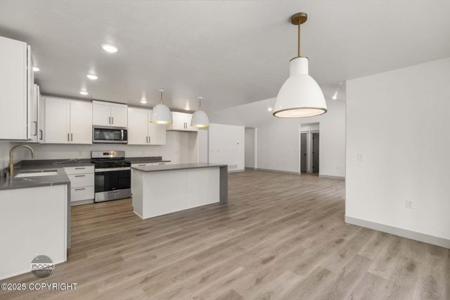 L1 B7 N Paw Street, Wasilla, AK 99654