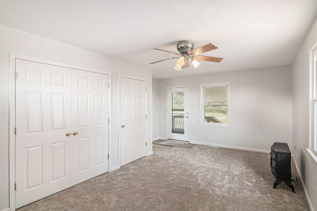 2650 Cook Rd, Woodlawn, TN 37191