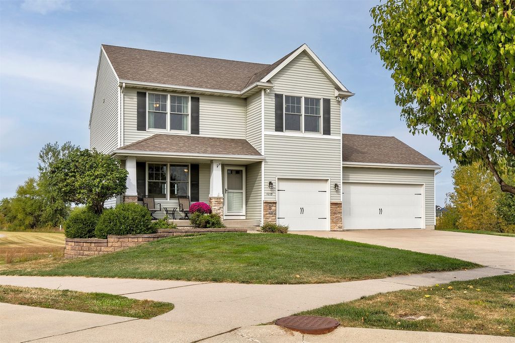 4219 NW 8th Court, Ankeny, IA 50023