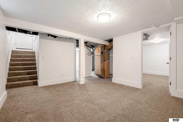 2717 N 48th Avenue, Omaha, NE 68104