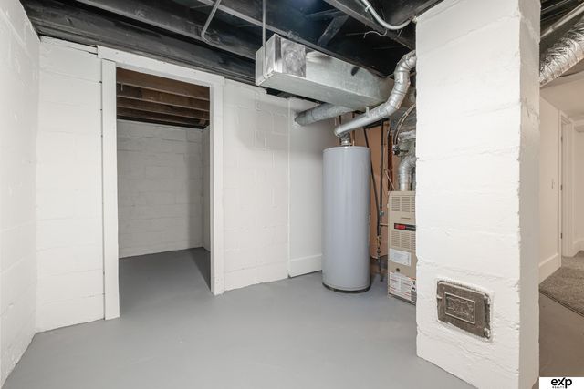 2717 N 48th Avenue, Omaha, NE 68104