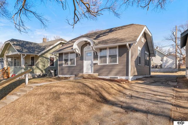 2717 N 48th Avenue, Omaha, NE 68104
