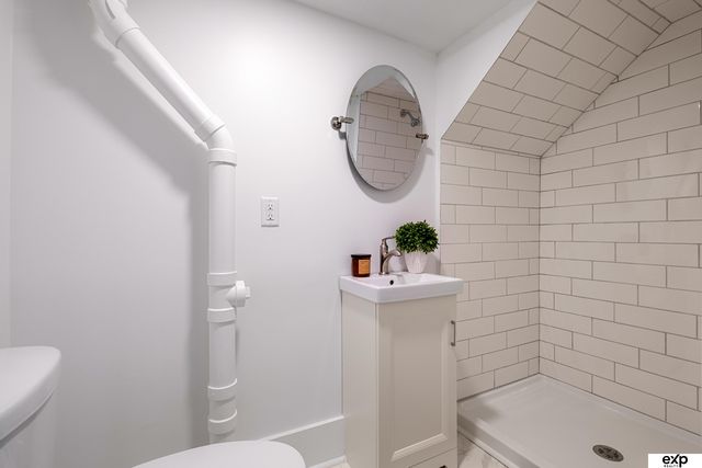 2717 N 48th Avenue, Omaha, NE 68104