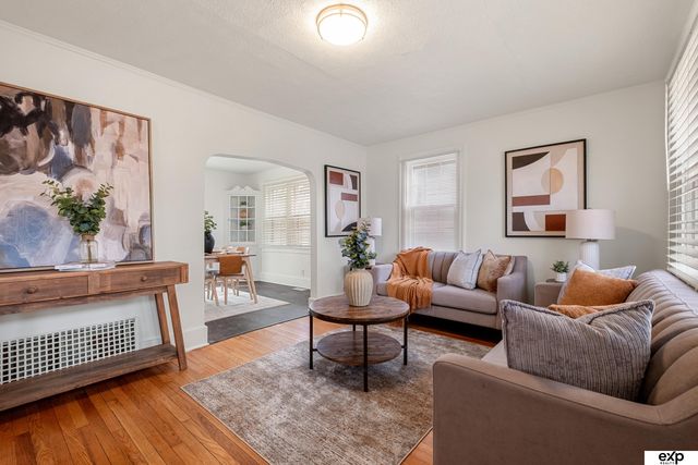 2717 N 48th Avenue, Omaha, NE 68104