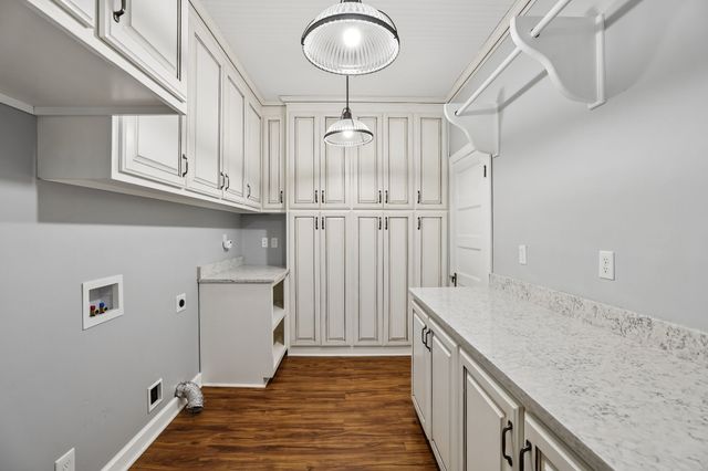 186 Sulphur Springs Rd, Shelbyville, TN 37160