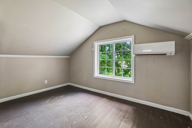 186 Sulphur Springs Rd, Shelbyville, TN 37160