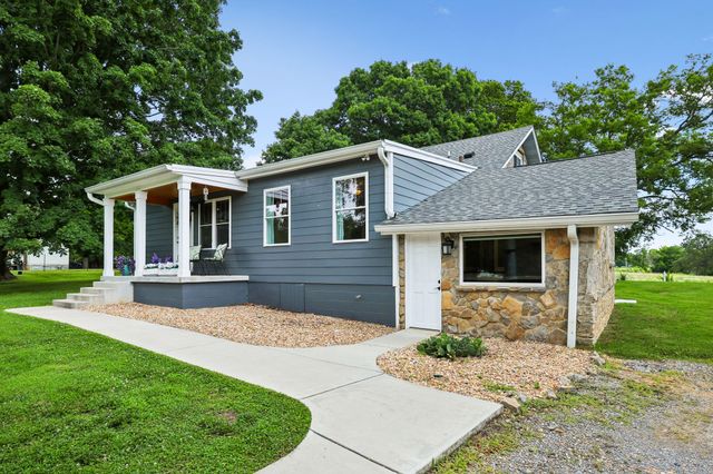186 Sulphur Springs Rd, Shelbyville, TN 37160