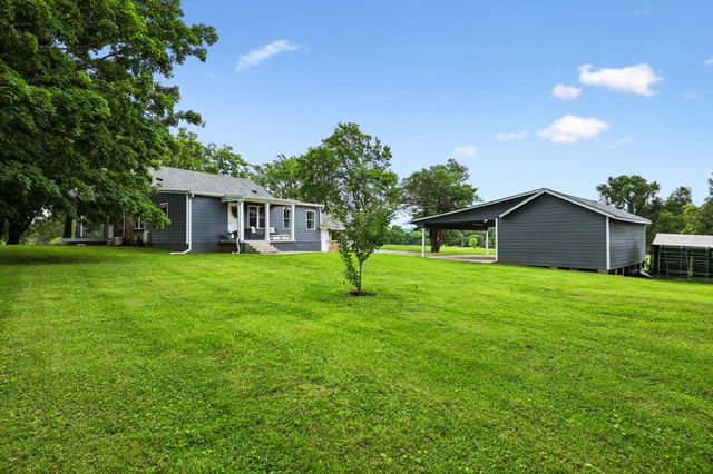 186 Sulphur Springs Rd, Shelbyville, TN 37160