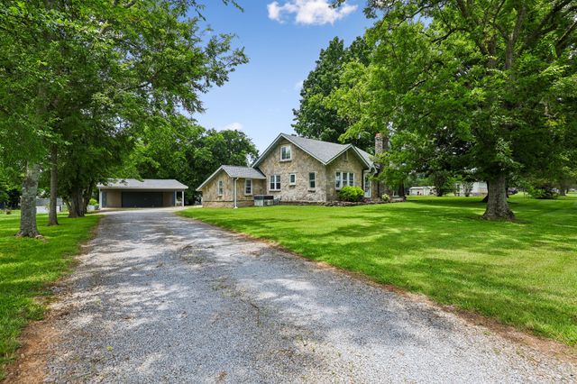 186 Sulphur Springs Rd, Shelbyville, TN 37160