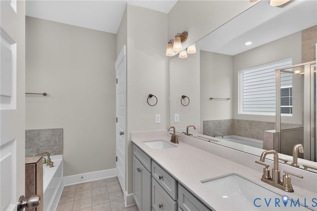 10263 Szalay Ln, Ashland, VA 23005