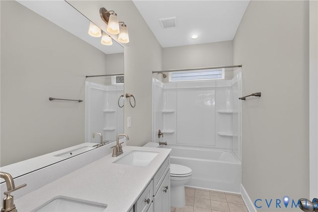 10263 Szalay Ln, Ashland, VA 23005