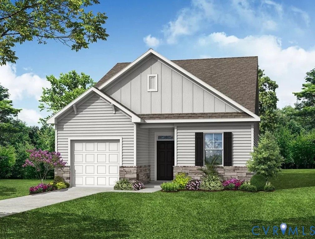 10263 Szalay Ln, Ashland, VA 23005