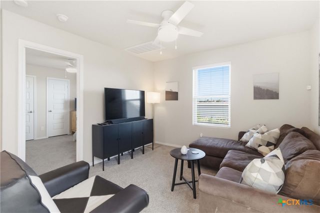 604 Saxon Street, Seguin, TX 78155