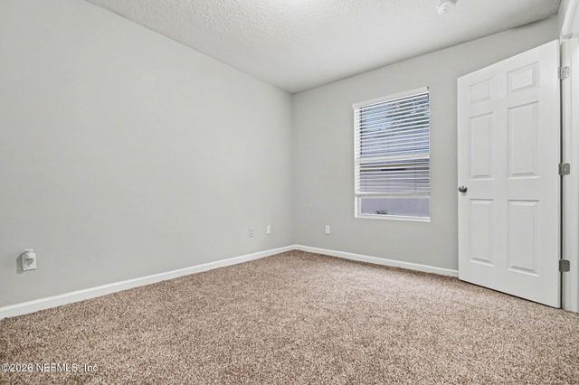 8443 COCOA Avenue, Jacksonville, FL 32211