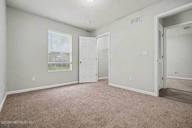 8443 COCOA Avenue, Jacksonville, FL 32211