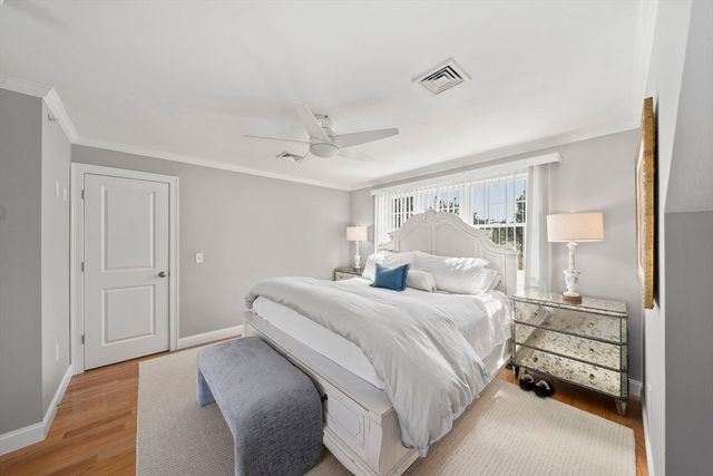 60 Robbins Road 25, Plymouth, MA 02360