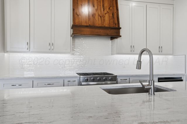 10 GAGESTONE Drive, Canyon, TX 79015