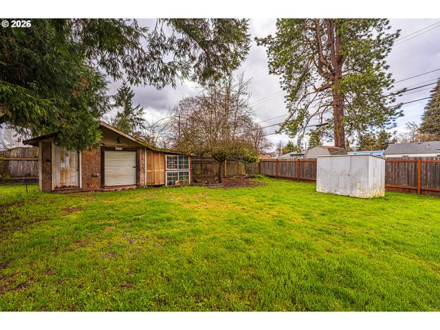 630 GILBERT St, Eugene, OR 97402