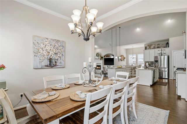 2126 Cinnamon Teal Circle, Brookshire, TX 77423