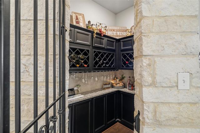 2126 Cinnamon Teal Circle, Brookshire, TX 77423