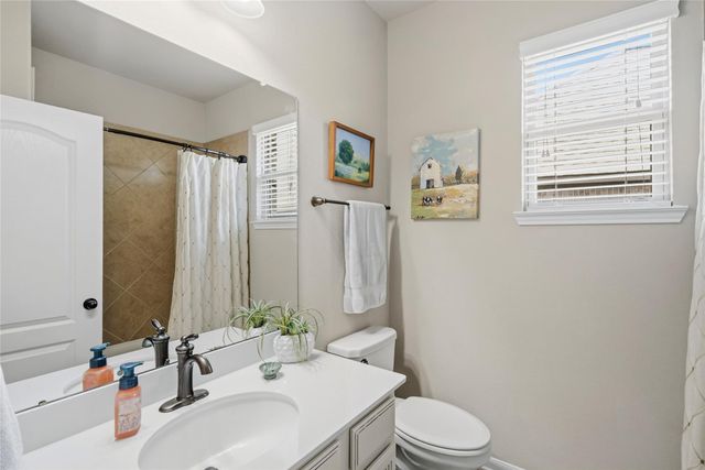 2126 Cinnamon Teal Circle, Brookshire, TX 77423