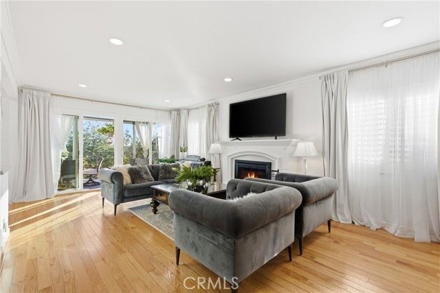 760 Luton, Glendale, CA 91206