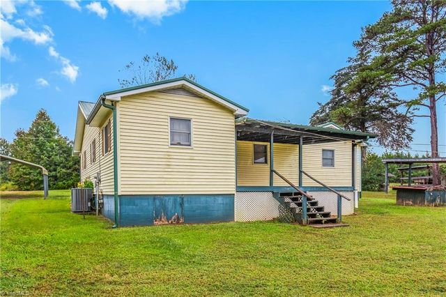 198 Broadway Road, Mocksville, NC 27028
