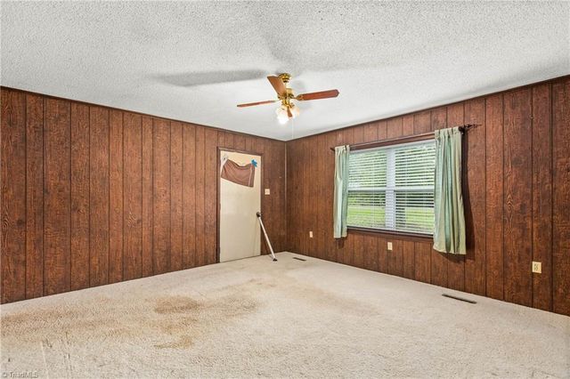 198 Broadway Road, Mocksville, NC 27028