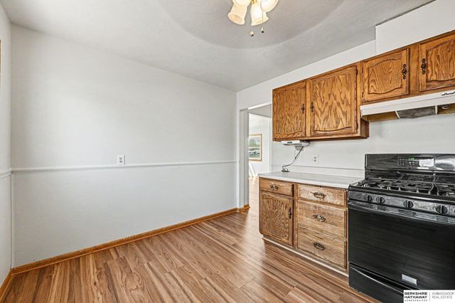 8346 Parker Court, Omaha, NE 68114