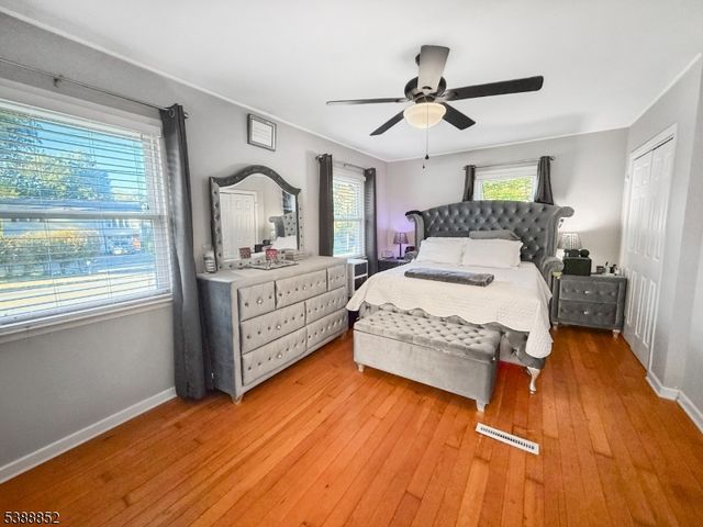 214 Durban Ave, Hopatcong Boro, NJ 07843